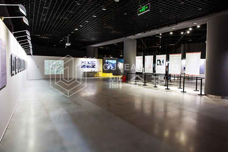 上?？萍拣^-塑料紀2